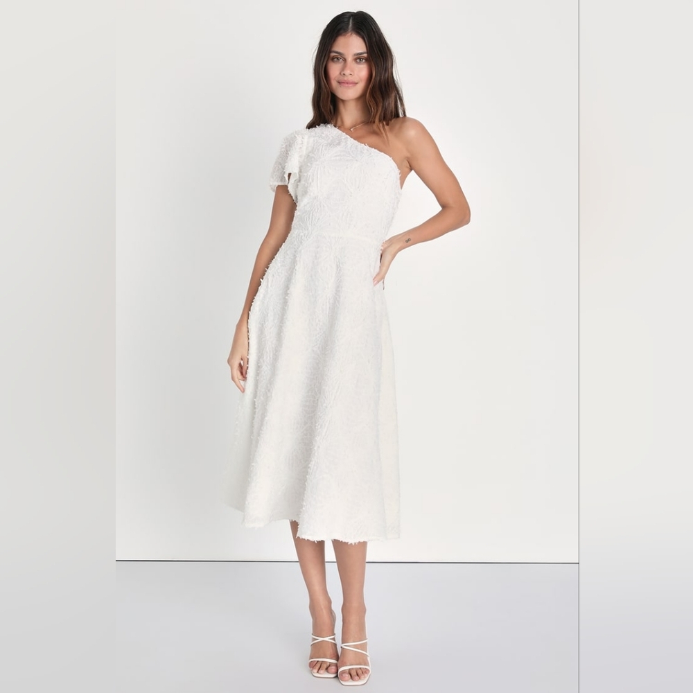 NWT! LuLus Confidently Yours White Textured Midi Dress One-Shoulder Size Small